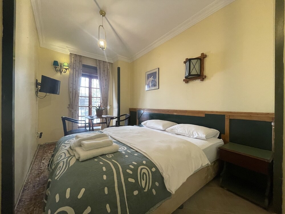Фоча: Amphora Rooms Foça