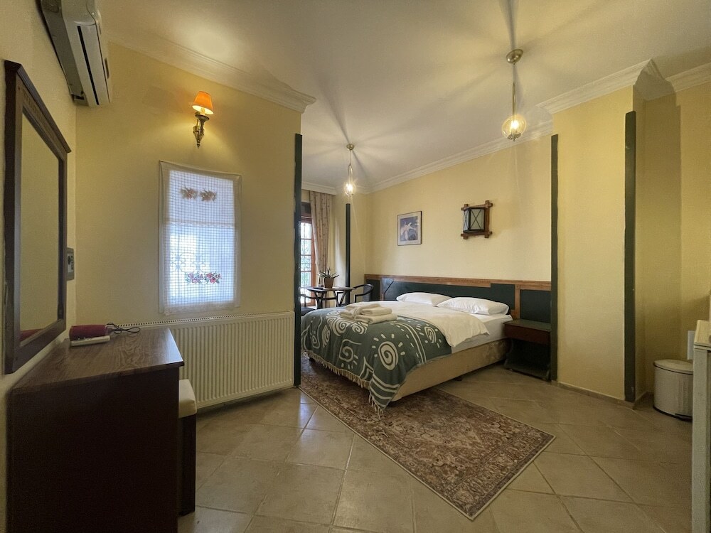 Фоча: Amphora Rooms Foça