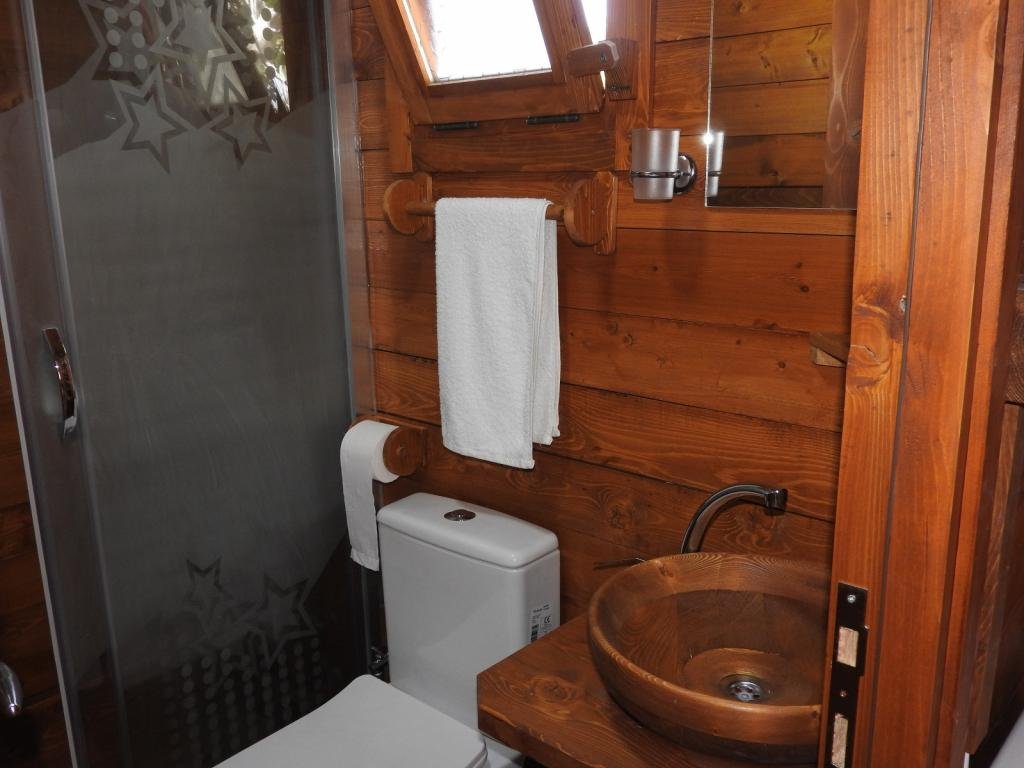Гюмюшлюк: Defne Wood Home