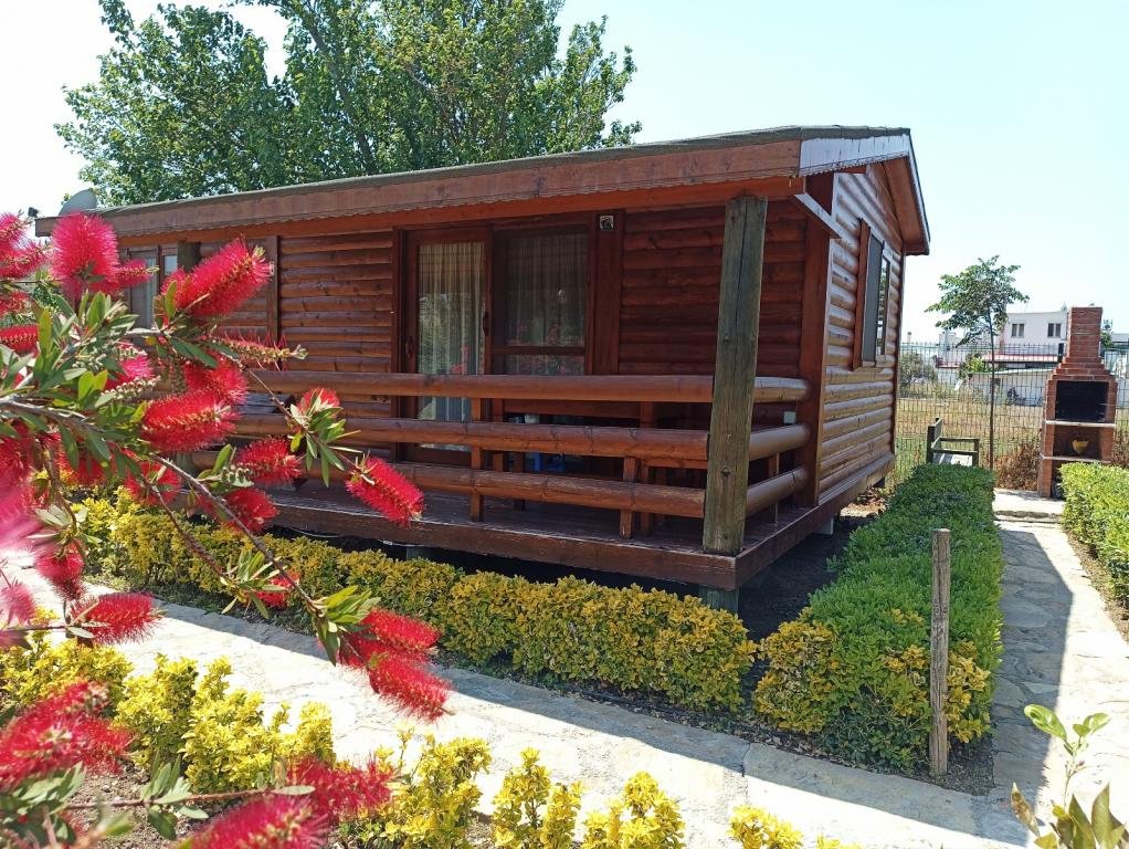 Гюмюшлюк: Defne Wood Home