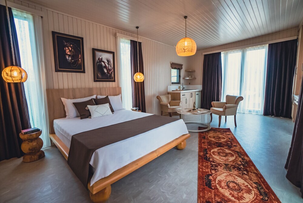 Чиралы: Cirali Hestia Lodge