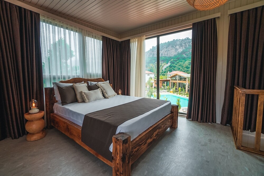 Чиралы: Cirali Hestia Lodge