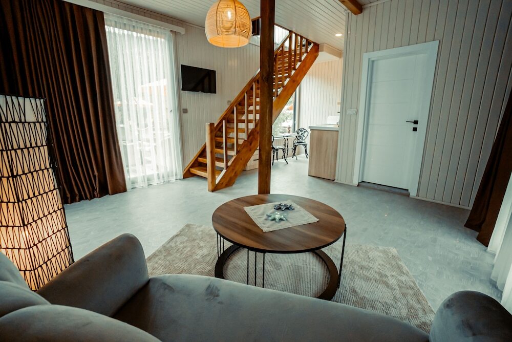 Чиралы: Cirali Hestia Lodge