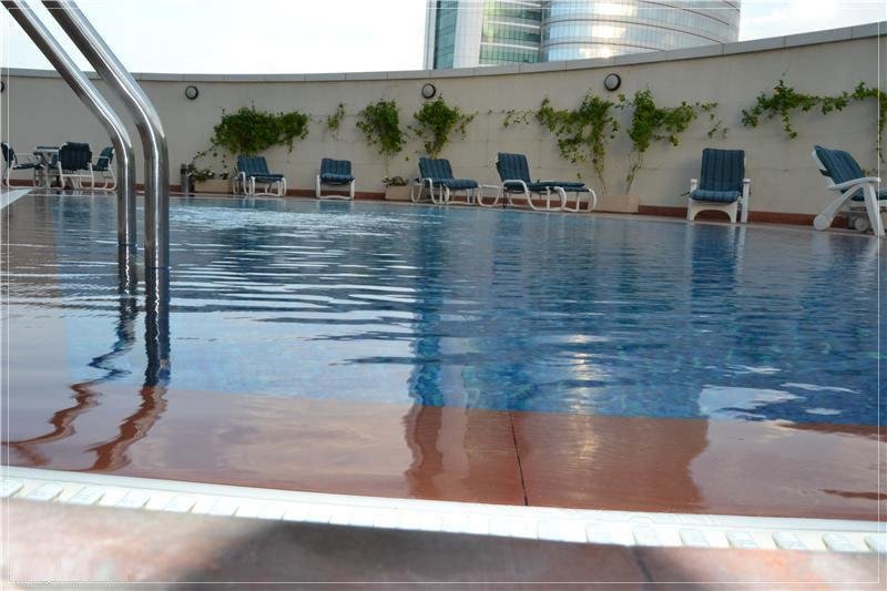 Дубай: Dubai Apartments - Jumeirah Lake Towers - Goldcrest