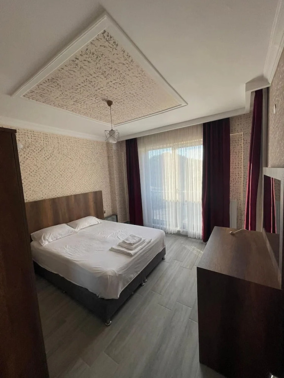 Бартын: Ege Suit Otel