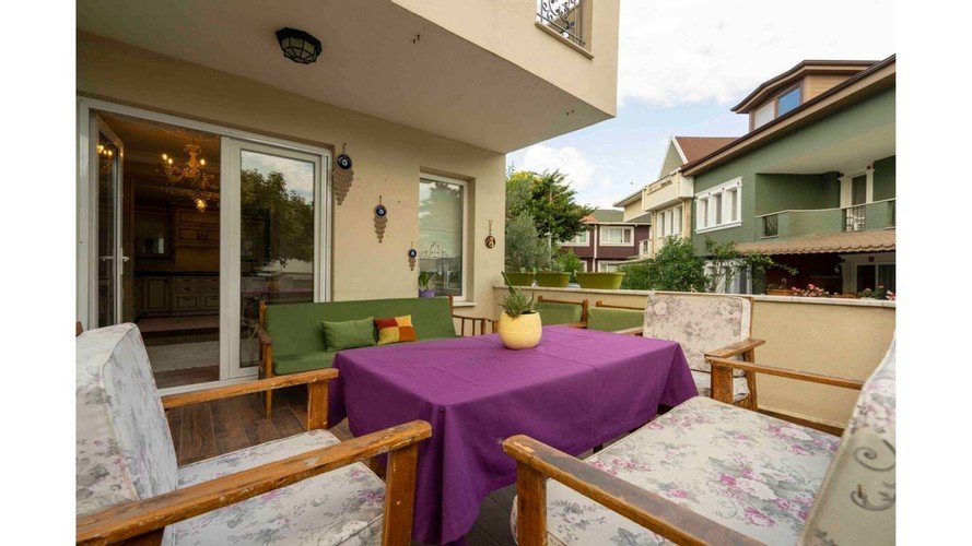 Бююкчекмедже: Estelle Luxury House