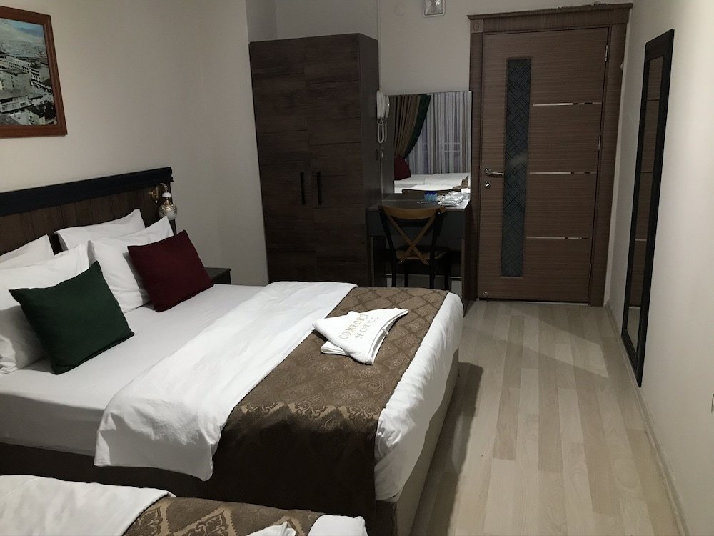 Ван: Comfort Suites Hotel