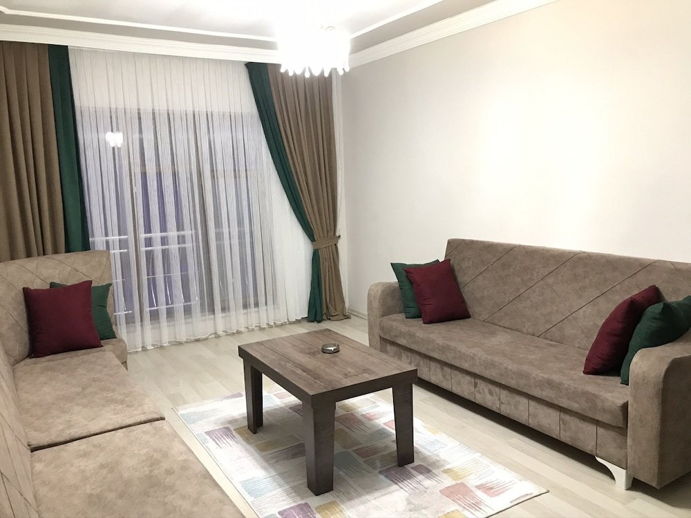 Ван: Comfort Suites Hotel