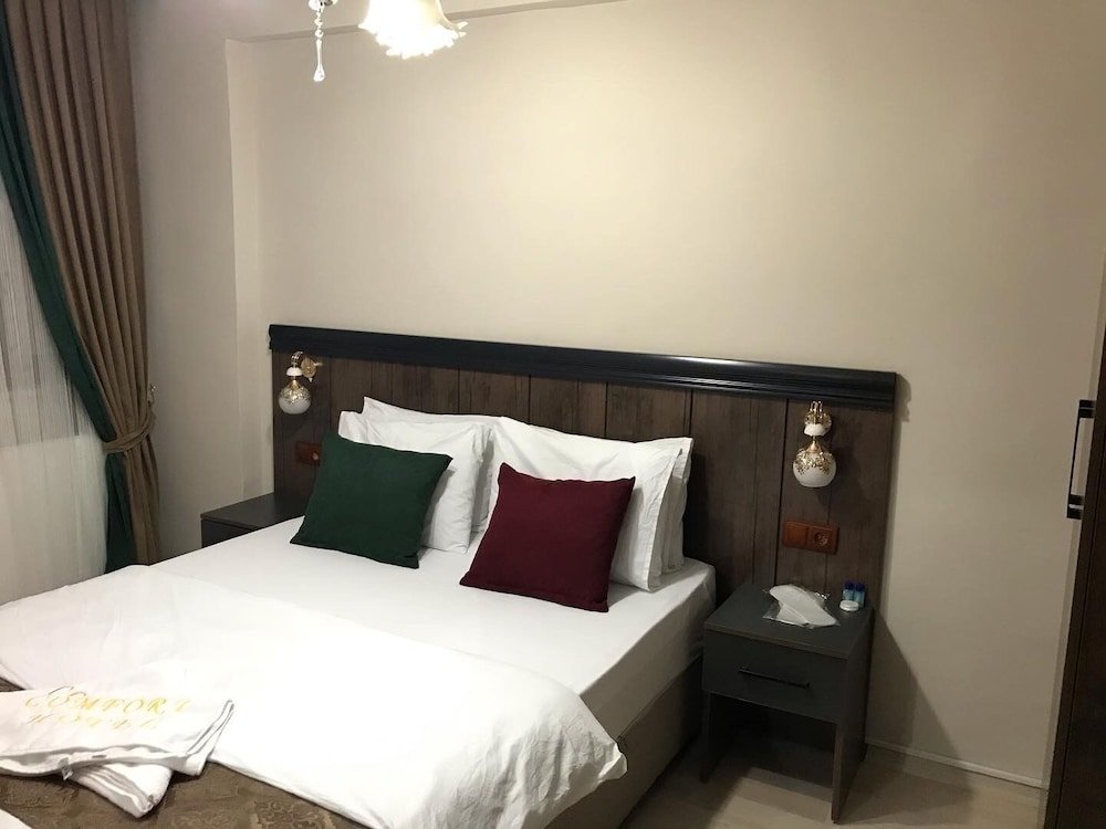 Ван: Comfort Suites Hotel