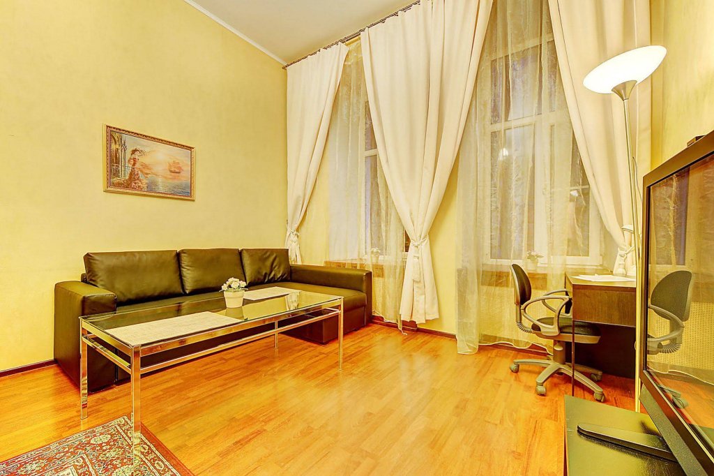 Санкт-Петербург: Apartment Vesta on Nevsky