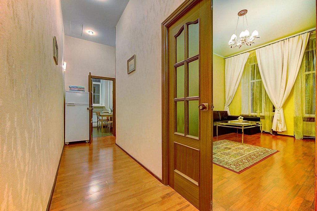 Санкт-Петербург: Apartment Vesta on Nevsky
