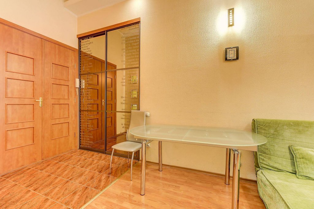 Санкт-Петербург: Apartment Vesta on Nevsky