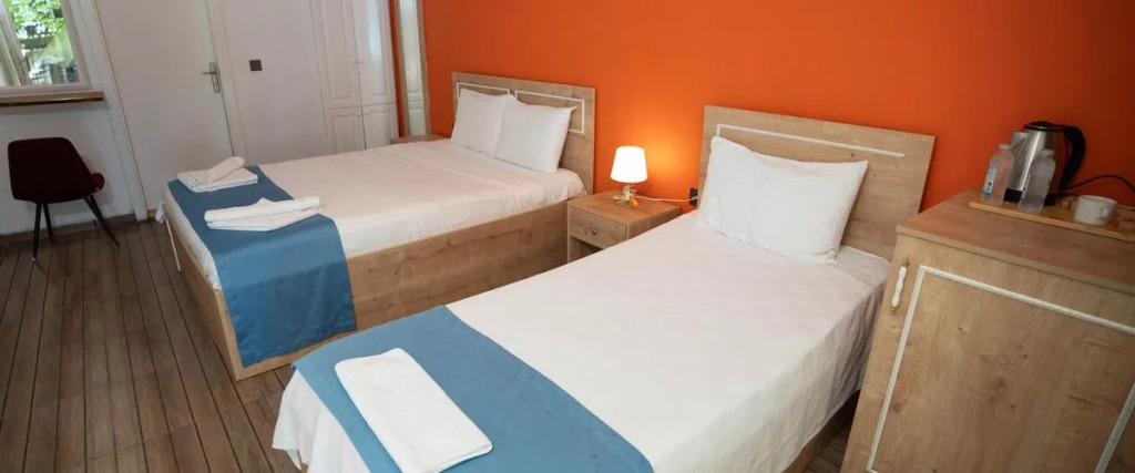 Бартын: Inkum Terrace Hotel