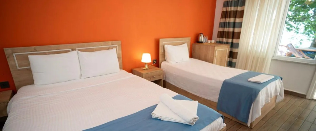 Бартын: Inkum Terrace Hotel