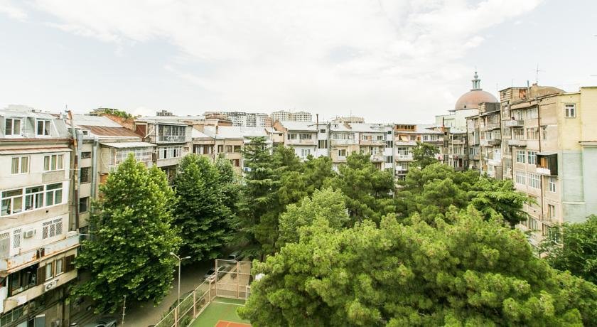 Тбилиси: Guesthouse on Kazbegi Ave.