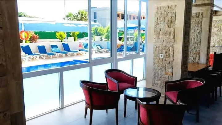 Айвалык: Nergiz Hotel