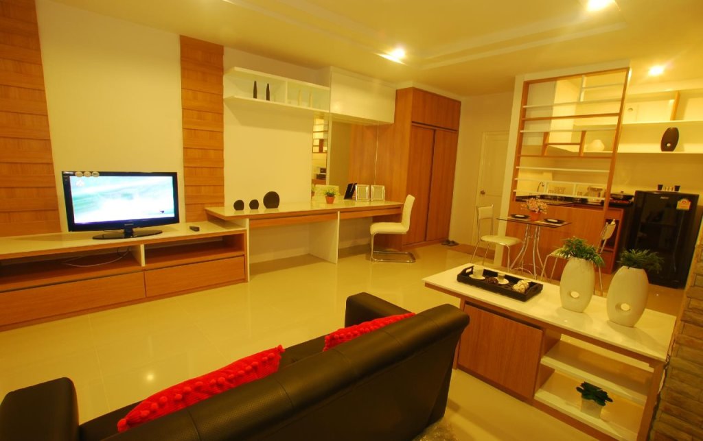 Нонтхабури: Riski Residence Ngamwongwan Soi 8