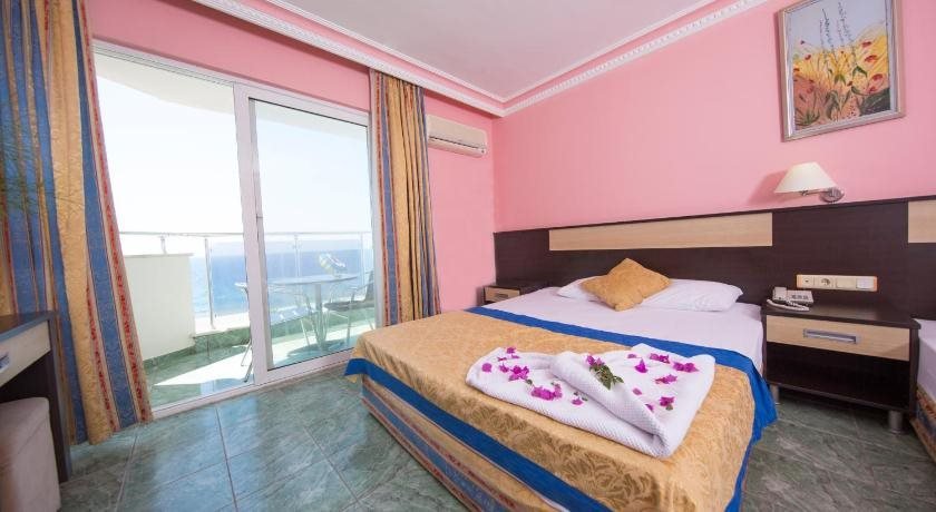 Аланья: First Class Hotel