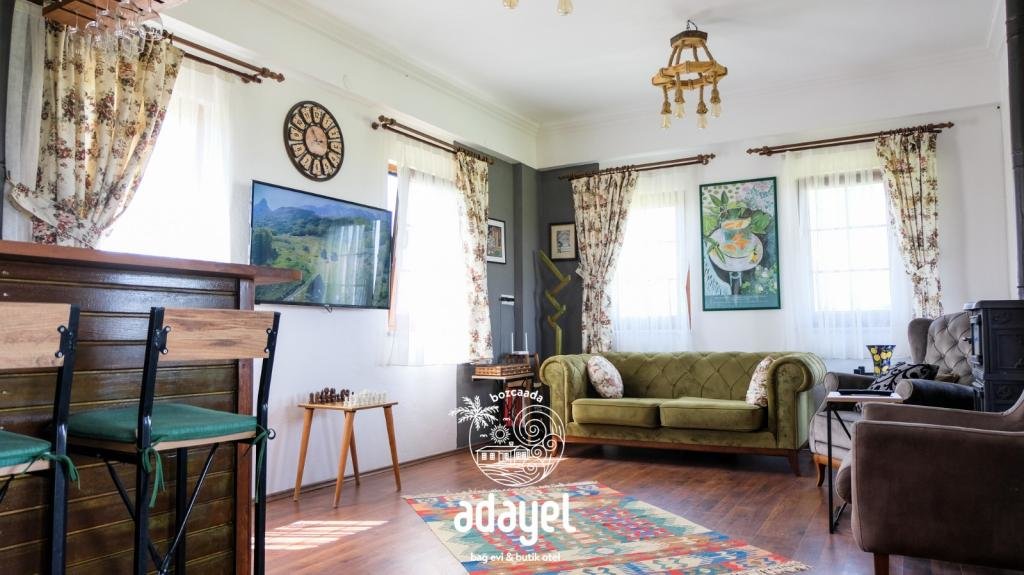 Бозджаада: Adayel Bagevi & Butik Otel