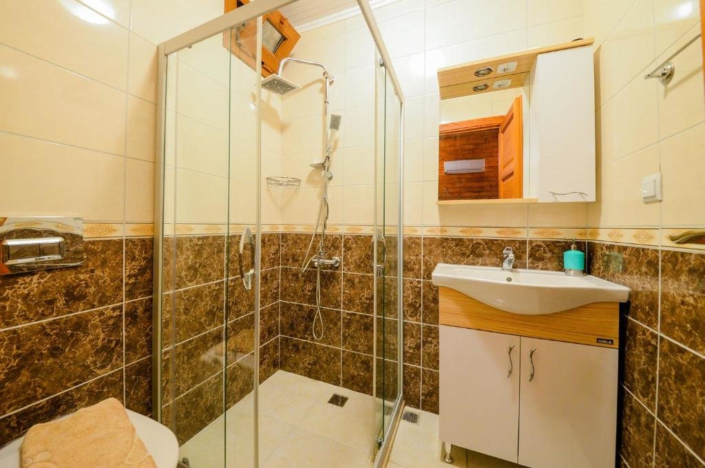 Исламлар: Villa Woodhouse