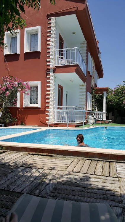 Дальян: Nilay Apart Hotel
