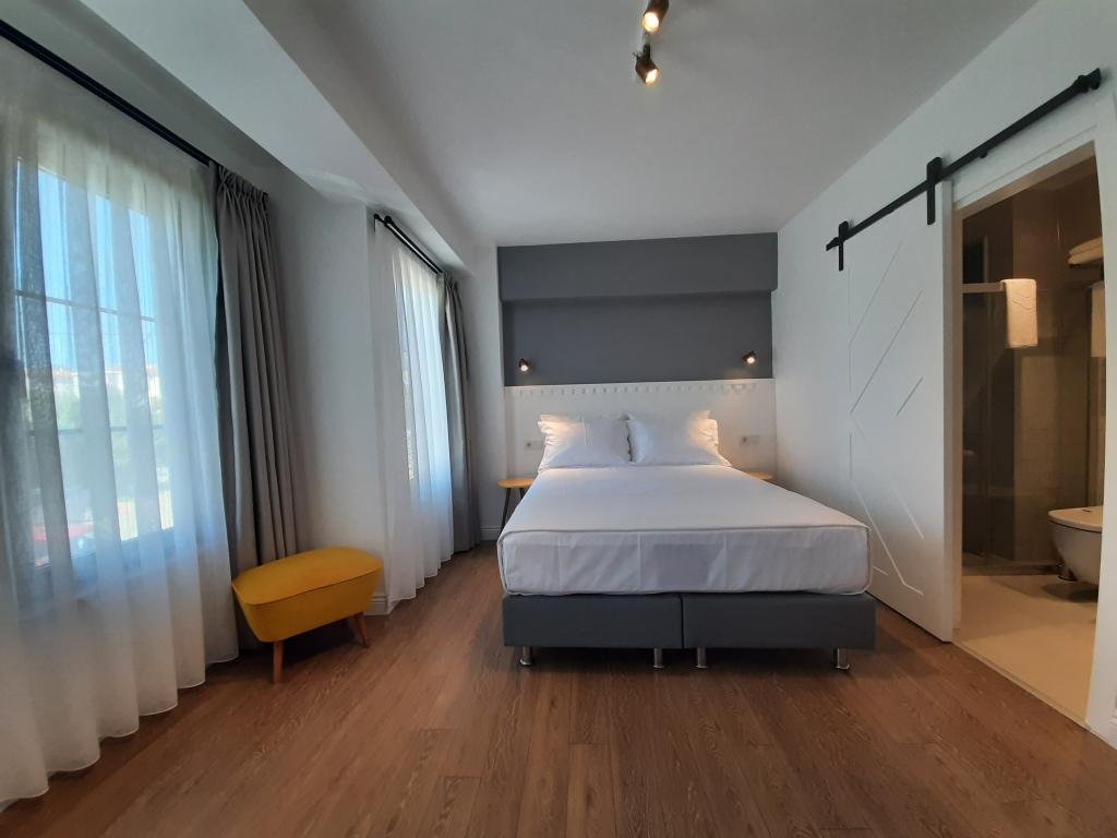 Бозджаада: AdaLoca Otel (+12 Yetişkin Oteli)
