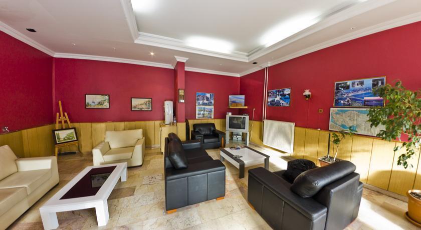 Бартын: Timur Hotel
