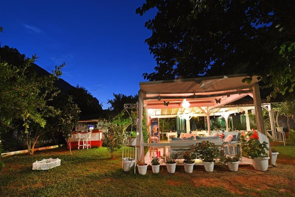Чиралы: Narcicegi Hotel
