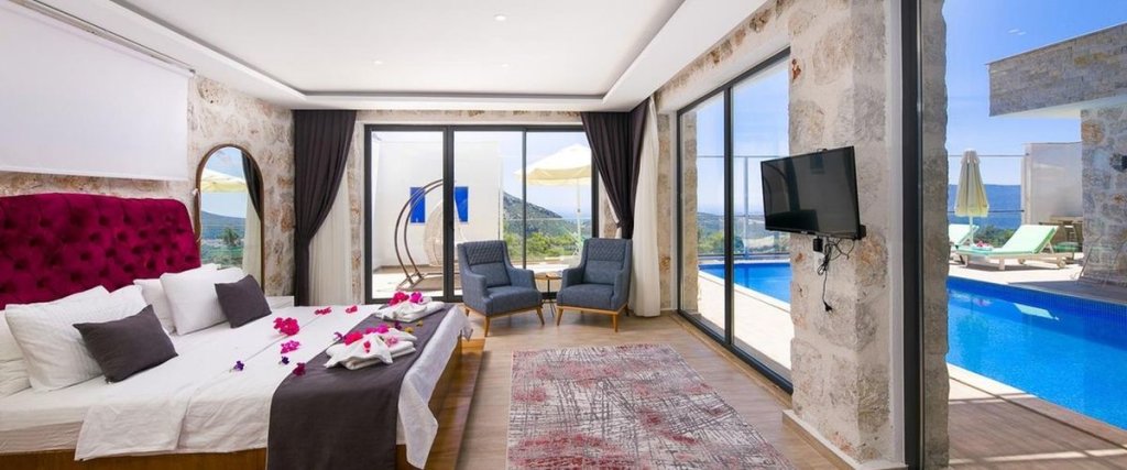 Исламлар: Villa Nare 8