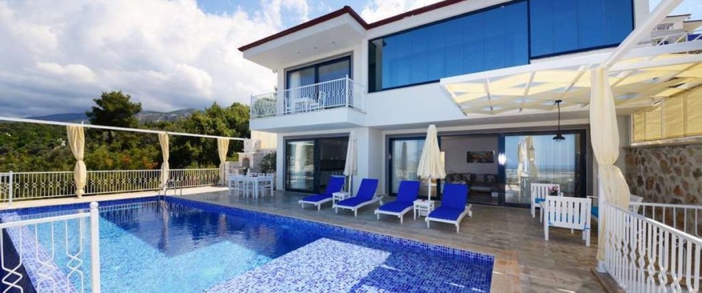 Исламлар: Villa Kaan