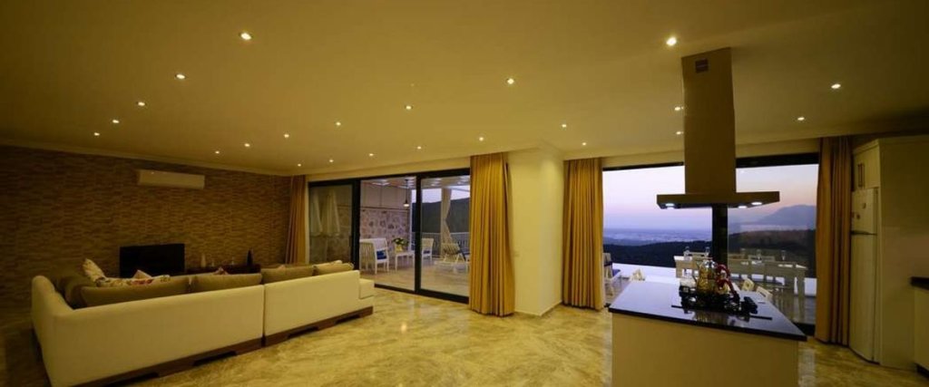 Исламлар: Villa Kaan