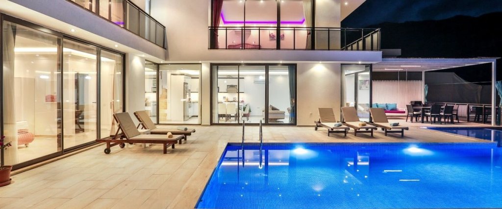 Исламлар: Villa Sari Islamlar