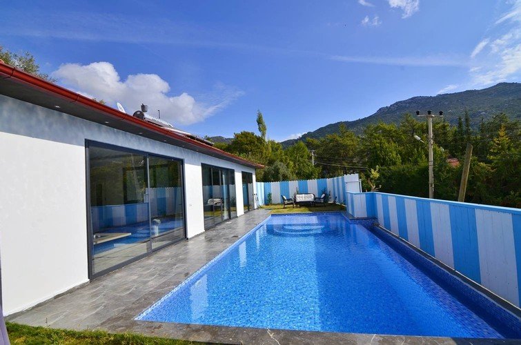 Исламлар: Villa Monolisa