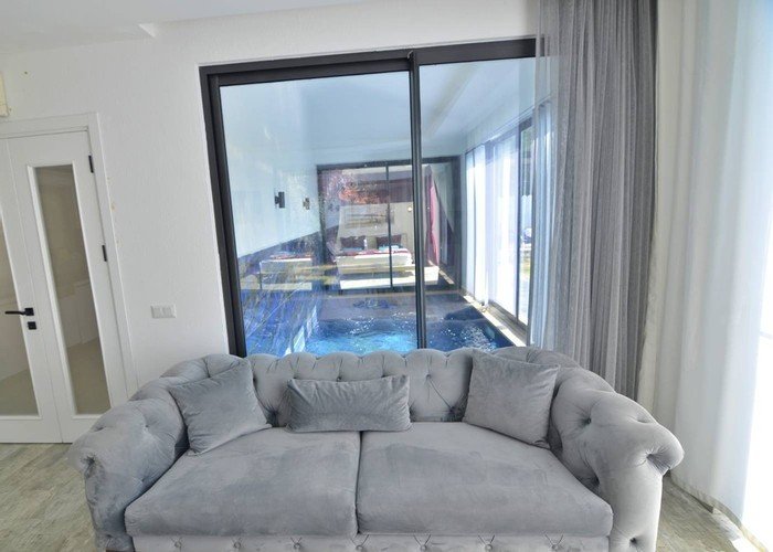 Исламлар: Villa Monolisa