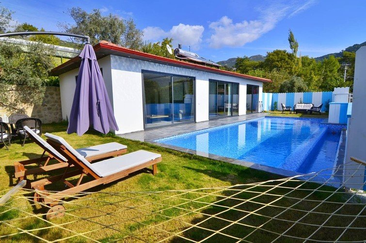 Исламлар: Villa Monolisa