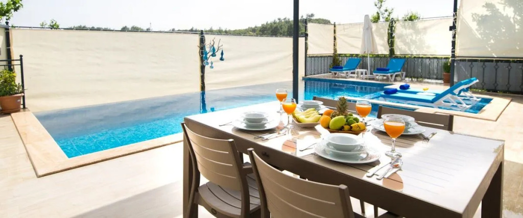 Исламлар: Villa Portakal