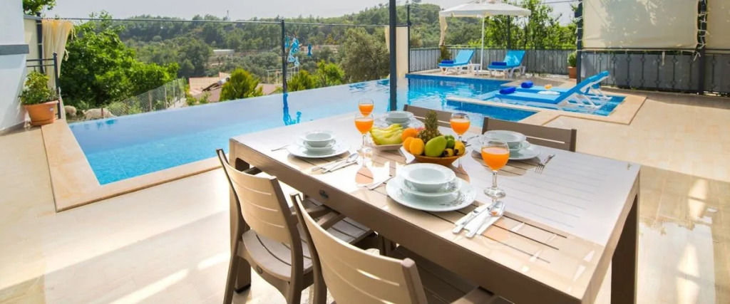 Исламлар: Villa Portakal