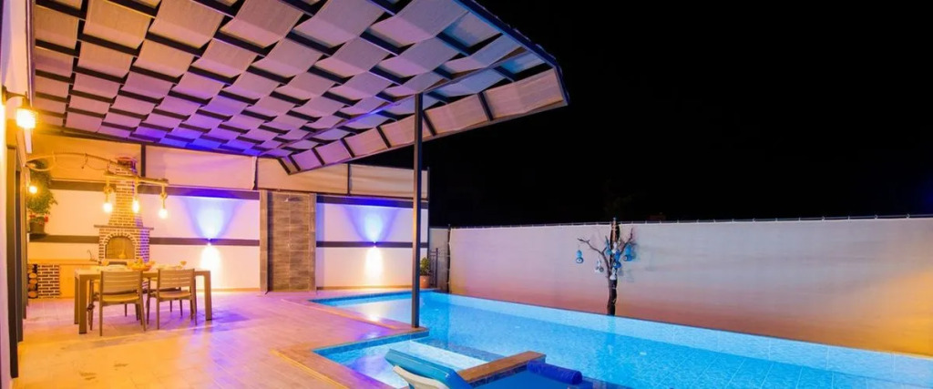 Исламлар: Villa Portakal
