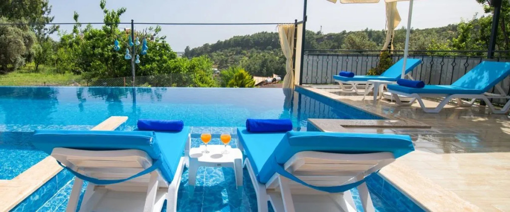 Исламлар: Villa Portakal