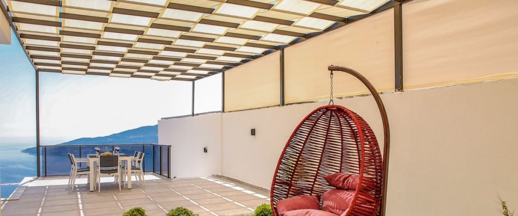 Исламлар: Villa Zümrüt-ü Anka