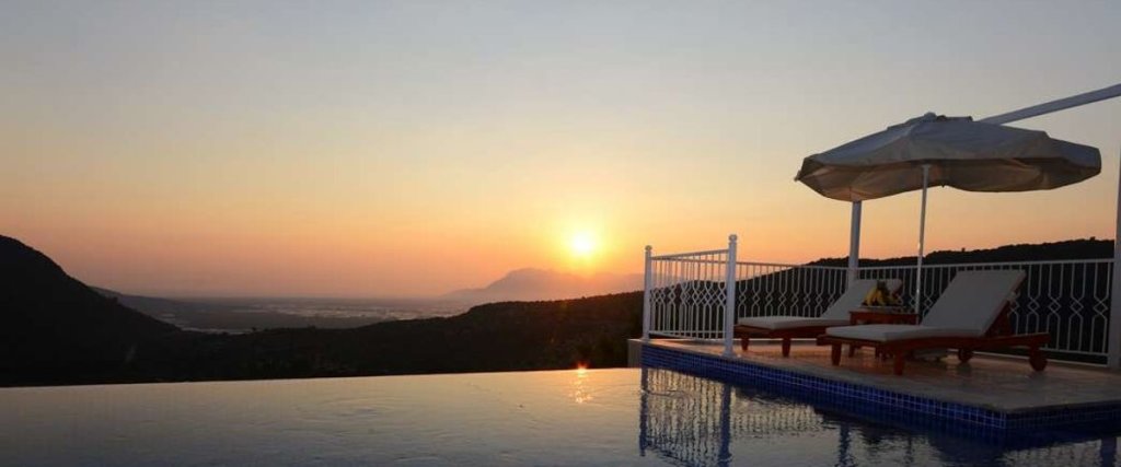 Исламлар: Villa Oscar Uzumlu