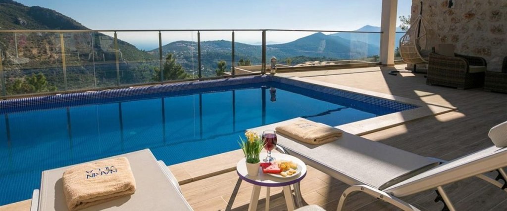 Исламлар: Villa Nare 10