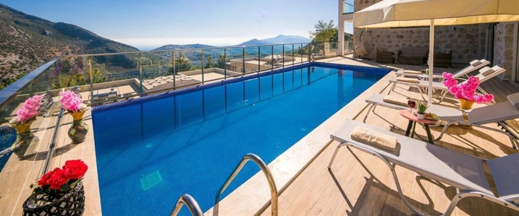 Исламлар: Villa Nare 10