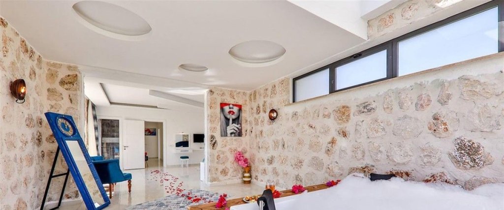 Исламлар: Villa Nare 10