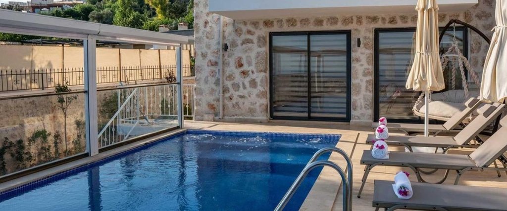 Исламлар: Villa Nare 9