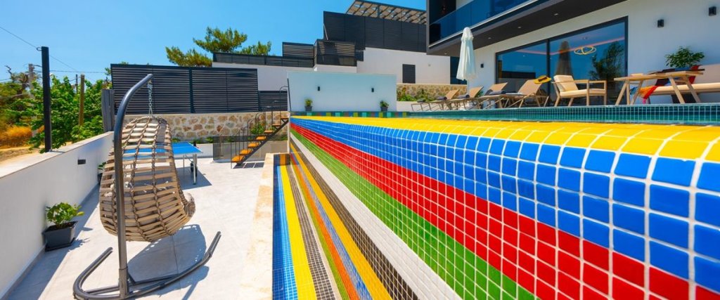 Исламлар: Villa Guney Islamlar
