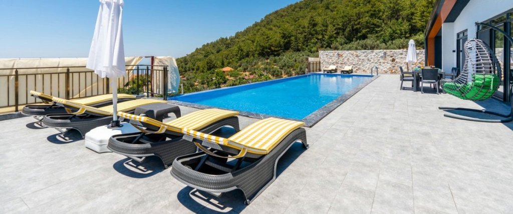 Исламлар: Villa Kalist 8