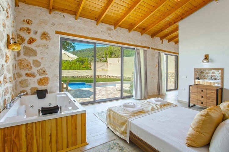 Исламлар: Villa Merlin 3