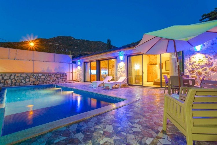 Исламлар: Villa Merlin 3