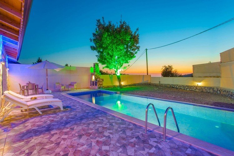 Исламлар: Villa Merlin 3